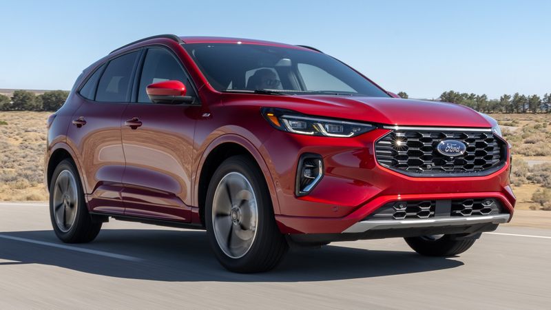 Ford Escape Hybrid 2025 года