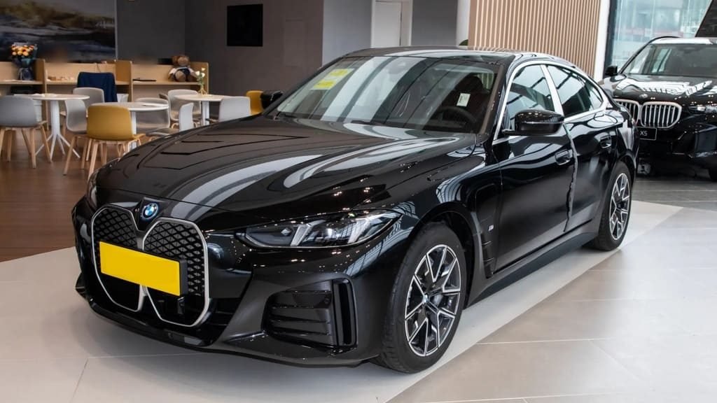 BMW i4 
