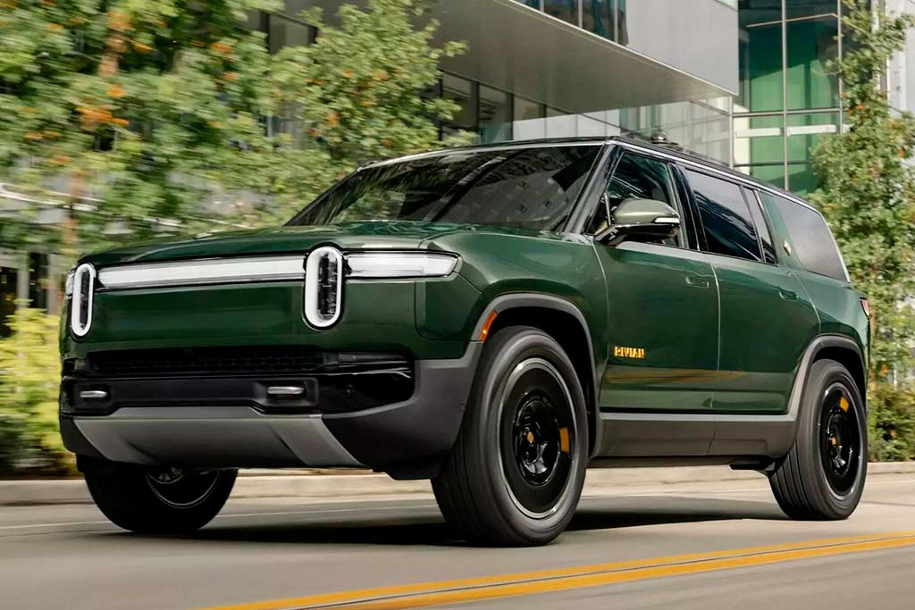 Rivian R1S 2025