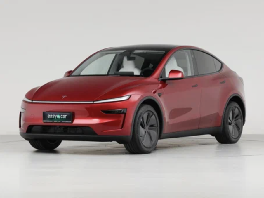 Tesla Model Y 2025